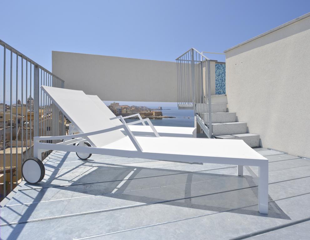 Gaura Apartments Trapani Buitenkant foto