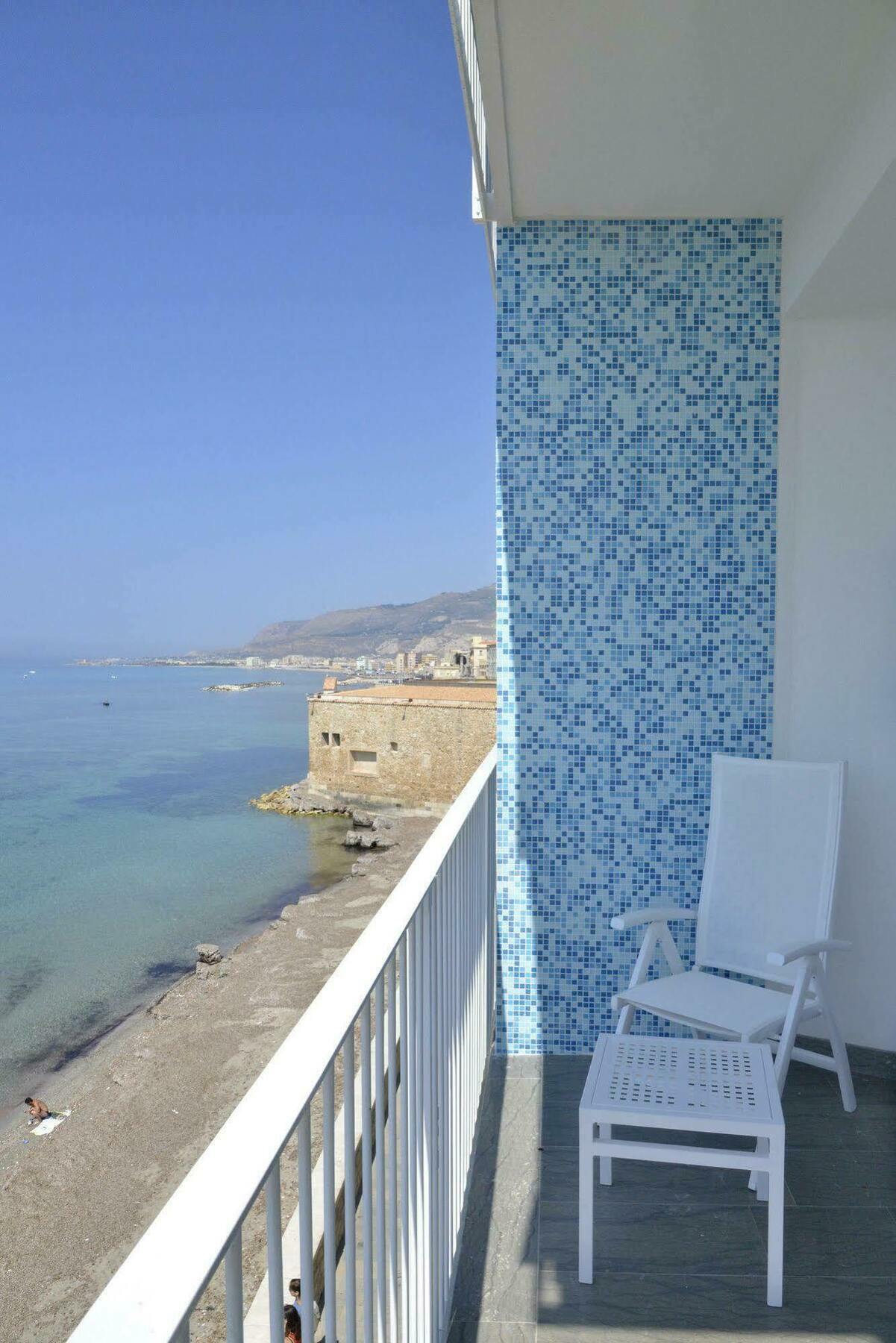 Gaura Apartments Trapani Buitenkant foto